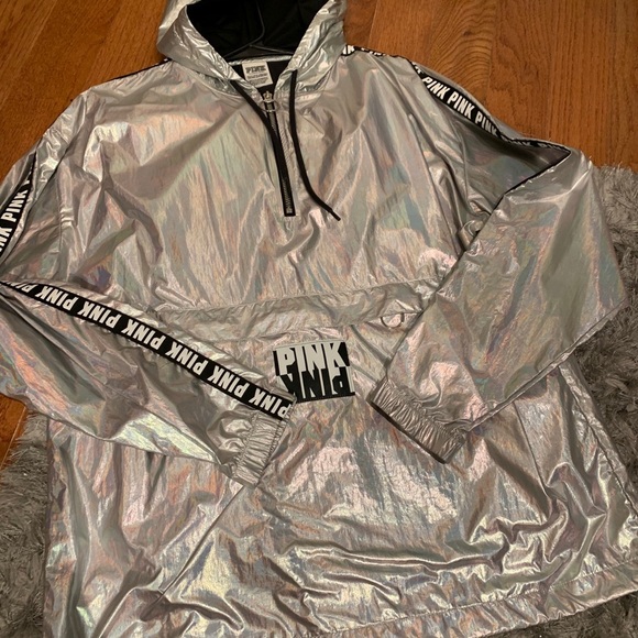 Pink xs windbreaker - Picture 2 of 4